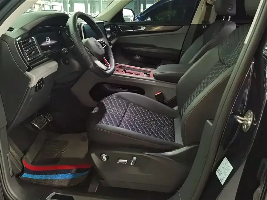 Volkswagen Teramont 2023 из CN, фото 9