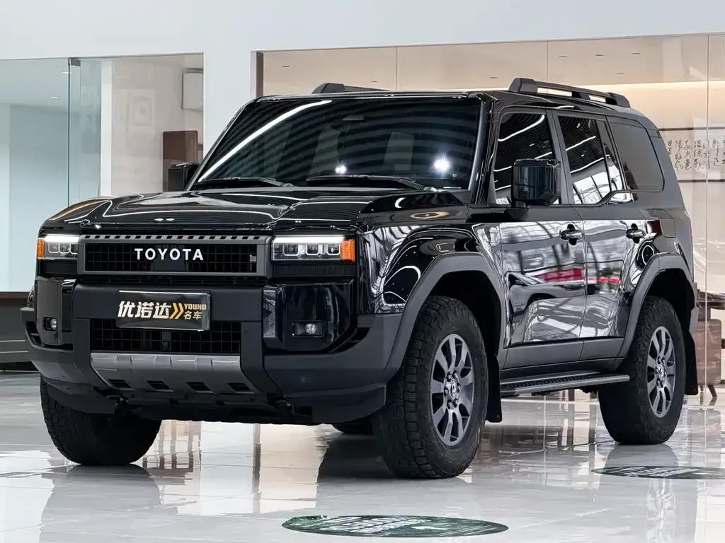 Toyota Prado 2024 из CN, фото 1