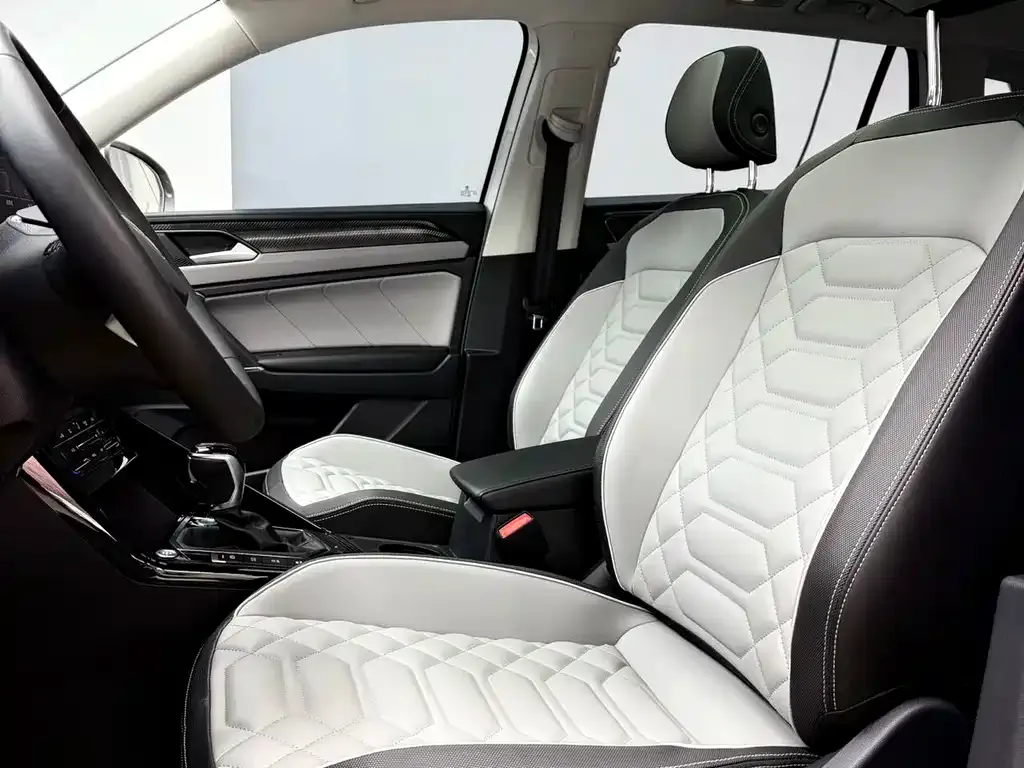 Volkswagen Tayron 2022 из CN, фото 5
