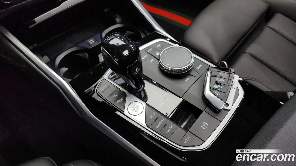 BMW 3-Series 2022 из KR, фото 10