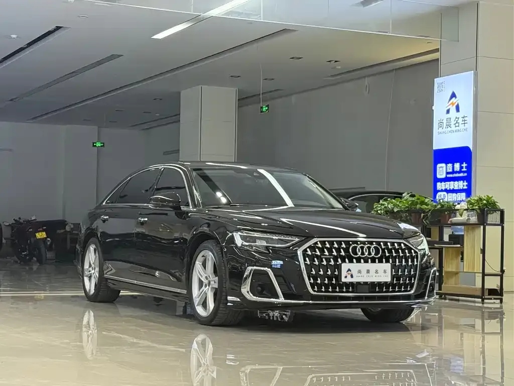 Audi A8 2023 из CN, фото 8
