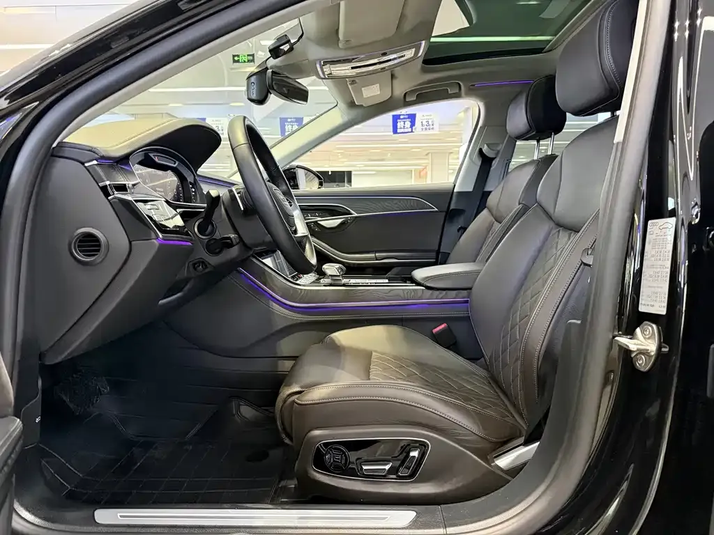 Audi A8 2023 из CN, фото 3