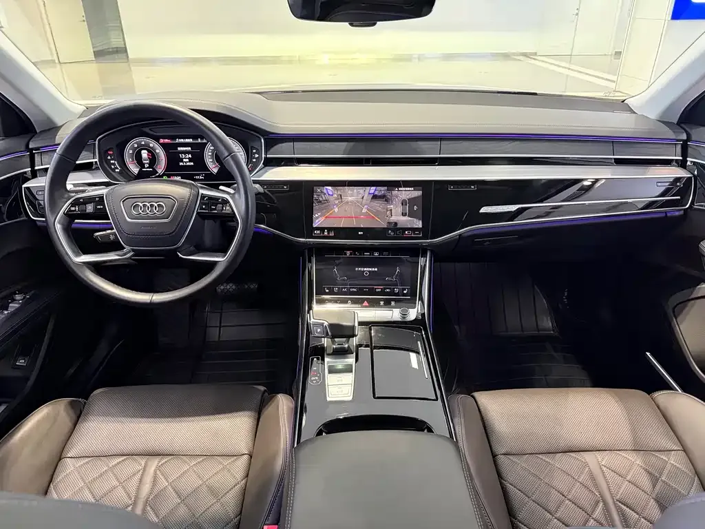 Audi A8 2023 из CN, фото 6