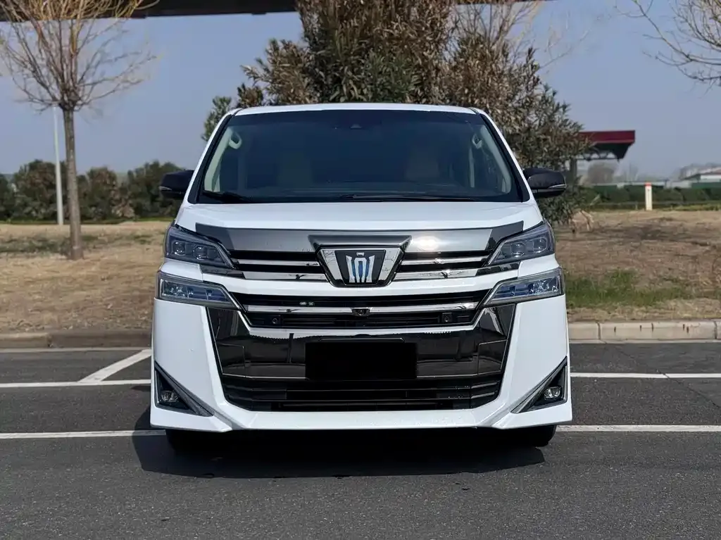 Toyota Alphard 2022 из CN, фото 4