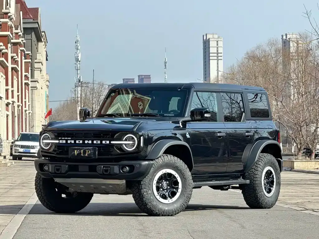 Ford Bronco 2025 из CN, фото 1