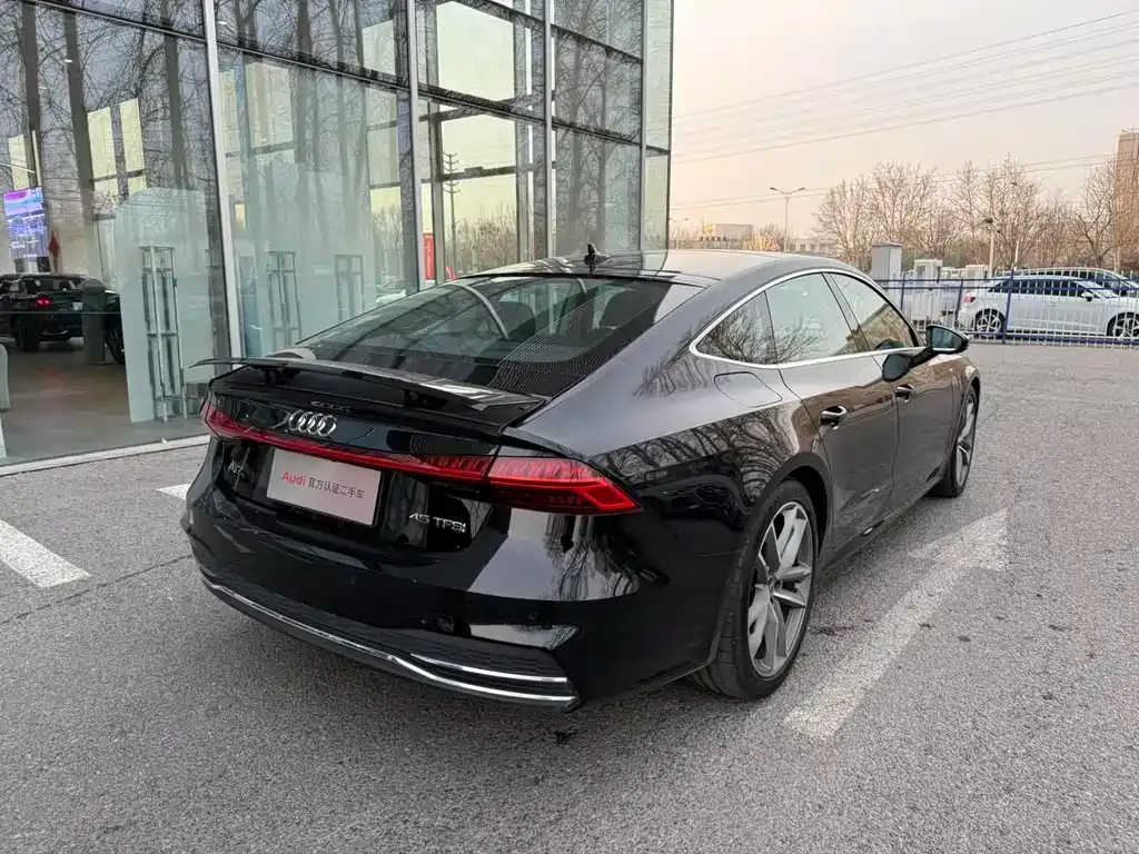 Audi A7 2024 из CN, фото 6