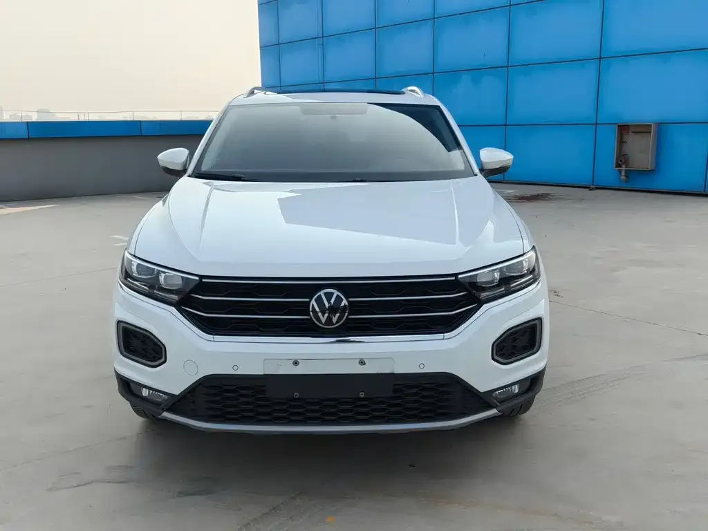 Volkswagen T-Roc — фото 4