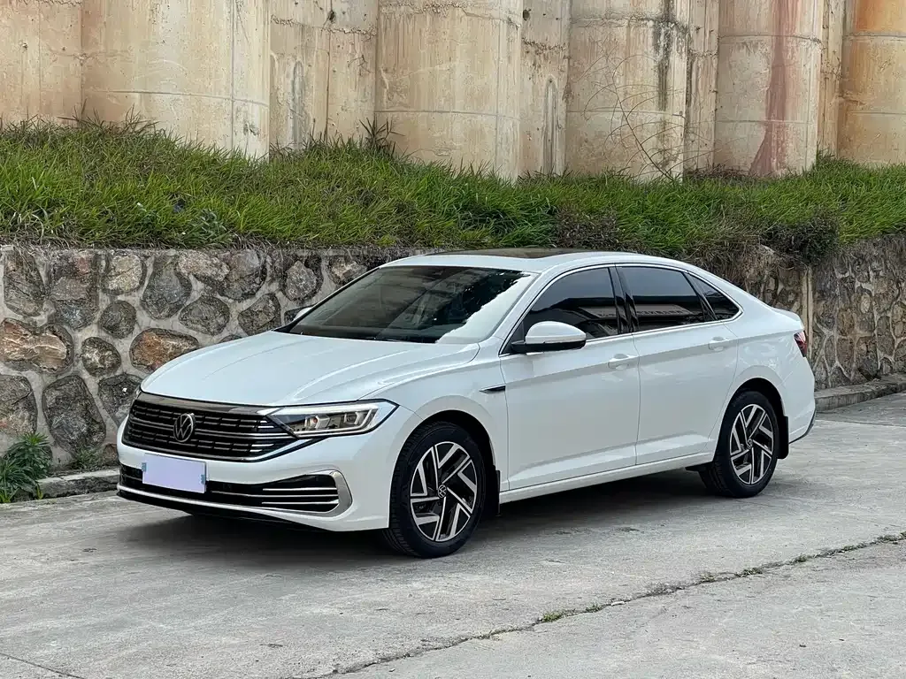 Volkswagen Sagitar 2023 из CN, фото 1