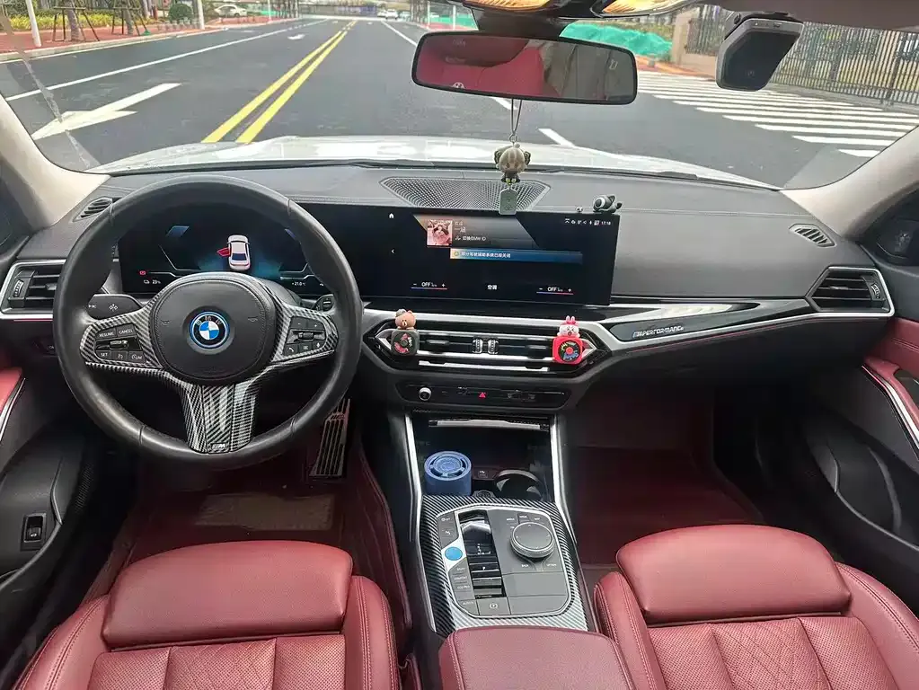BMW i3 2022 из CN, фото 9