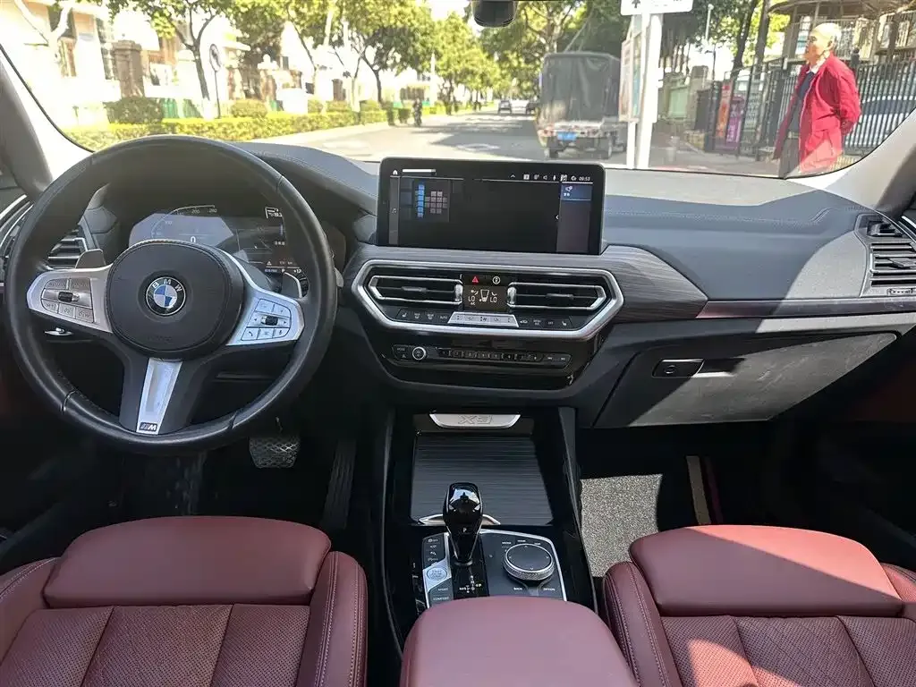 BMW X3 2023 из CN, фото 2