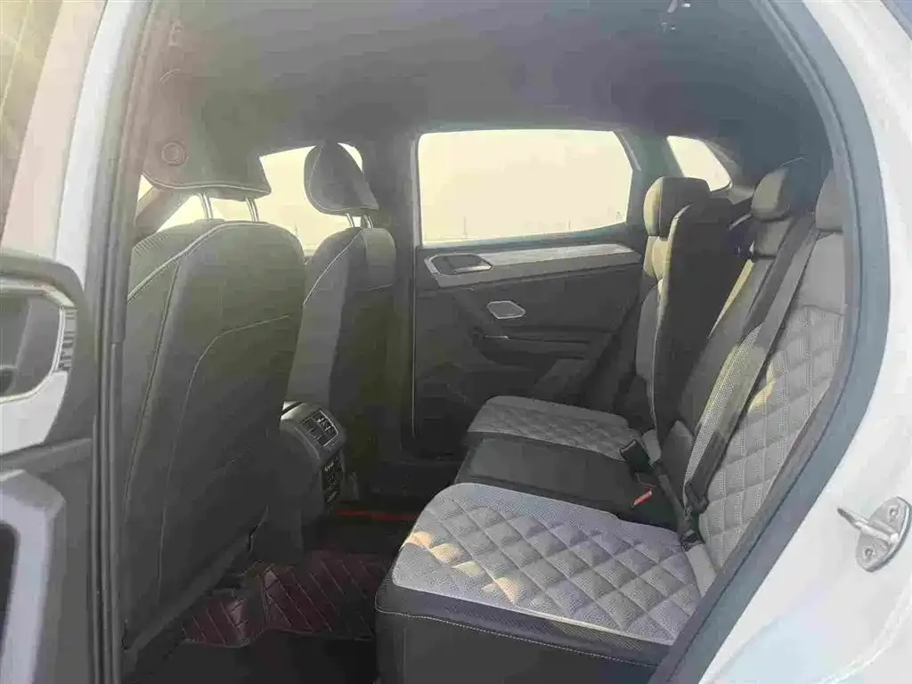 Volkswagen X 2023 из CN, фото 4