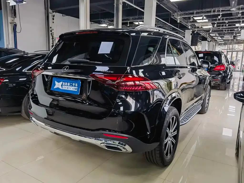 Mercedes-Benz GLE — фото 5