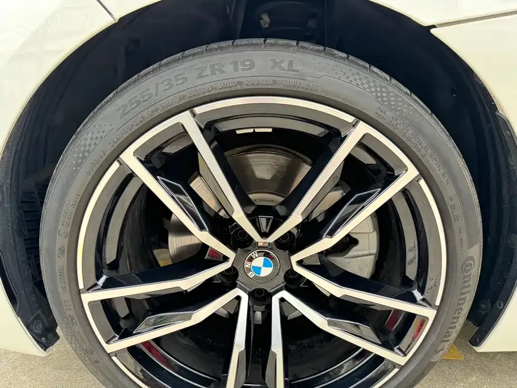 BMW Z4 2025 из CN, фото 10