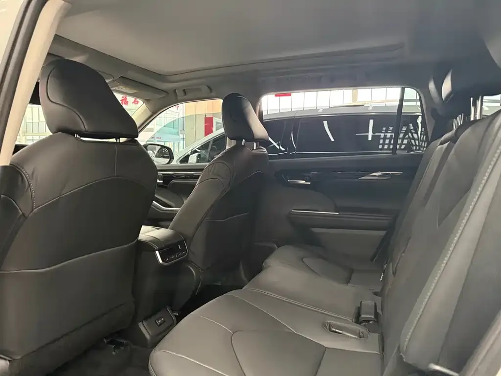 Toyota Highlander 2024 из CN, фото 6