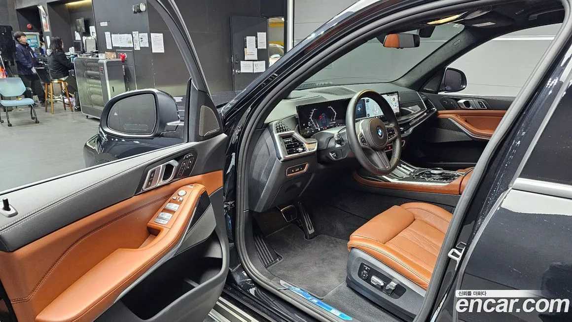 BMW X7 2025 из KR, фото 9