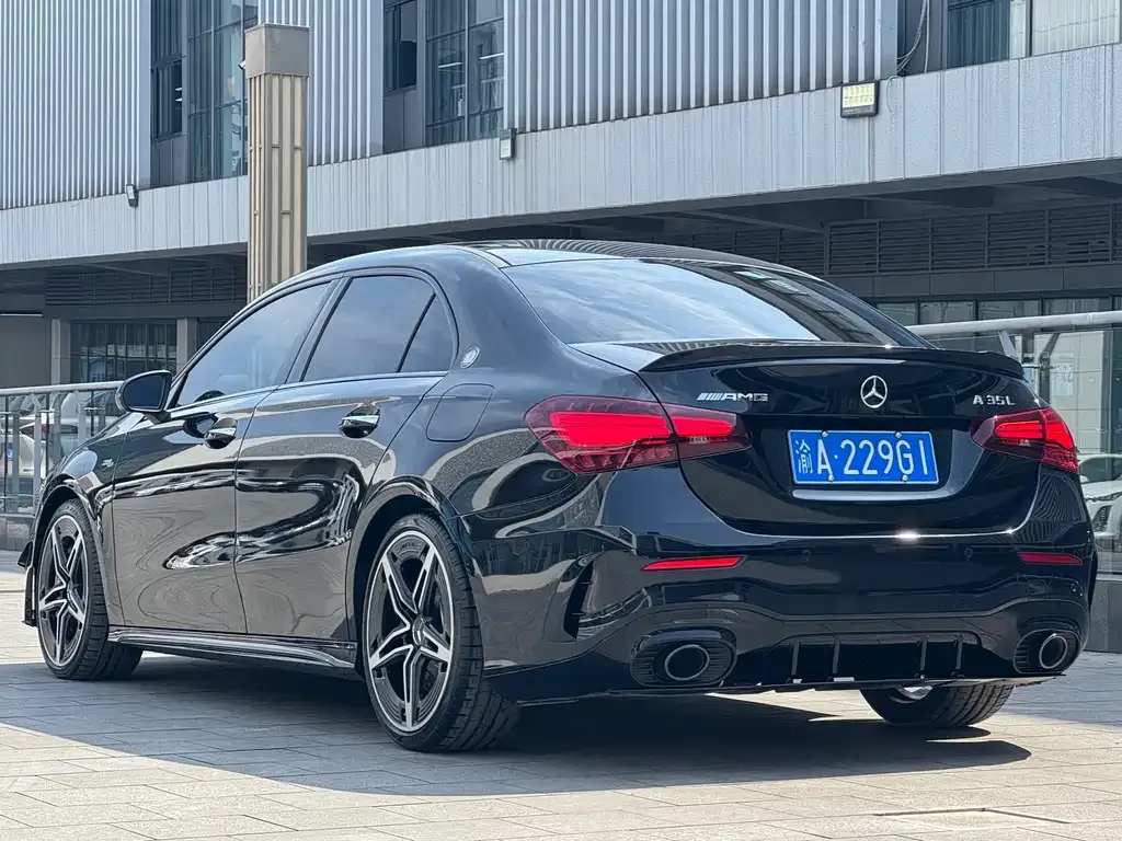 Mercedes-Benz A-Class AMG 2024 из CN, фото 2