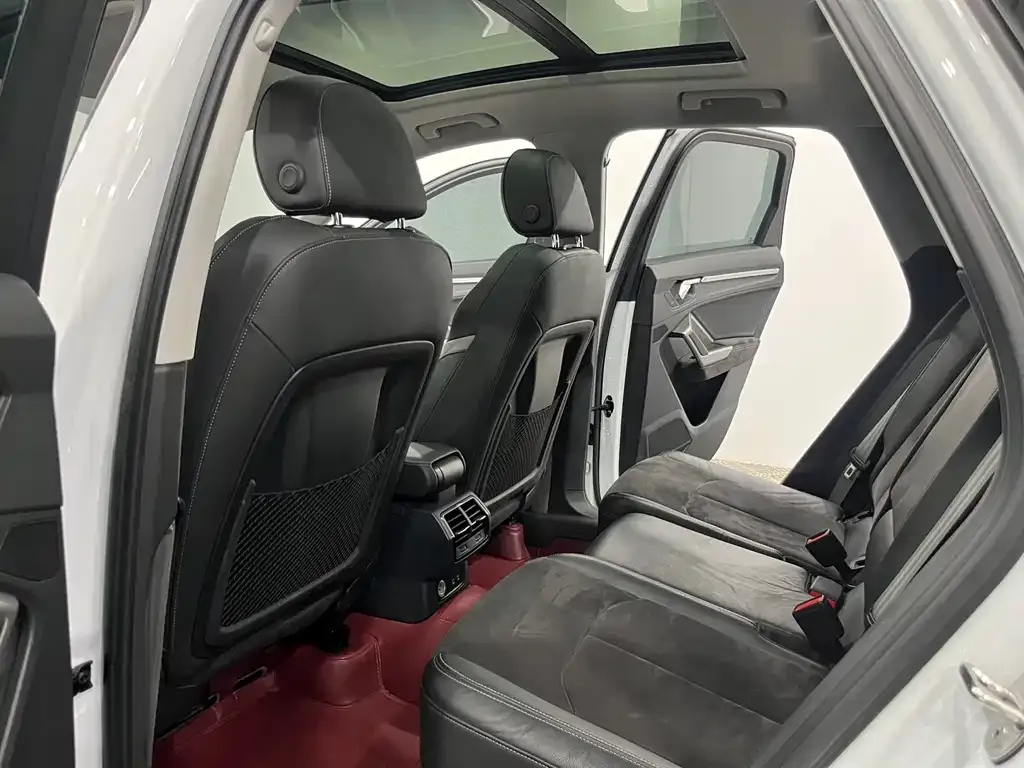Audi Q3 2022 из CN, фото 3