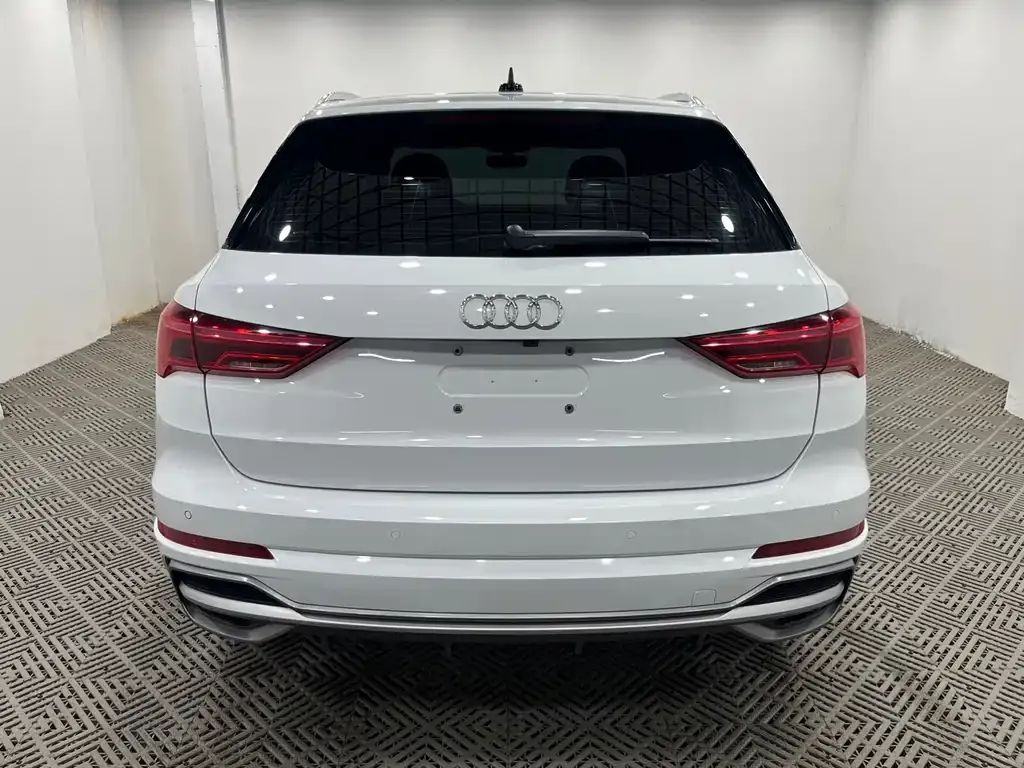 Audi Q3 2022 из CN, фото 9