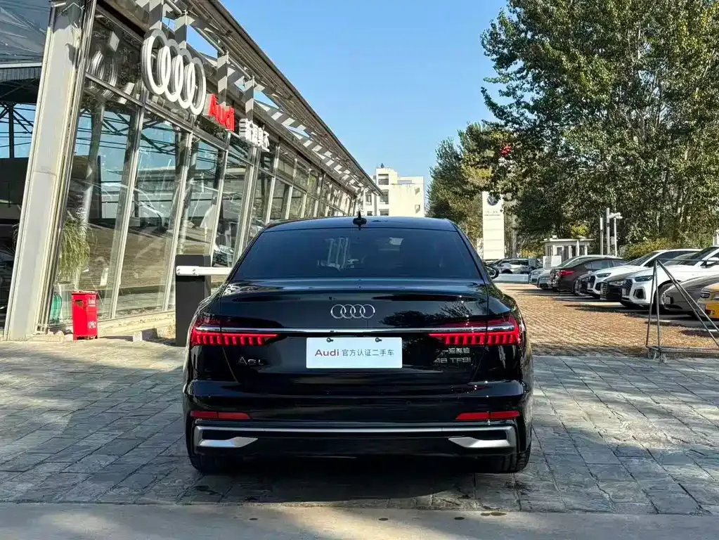 Audi A6L 2024 из CN, фото 8