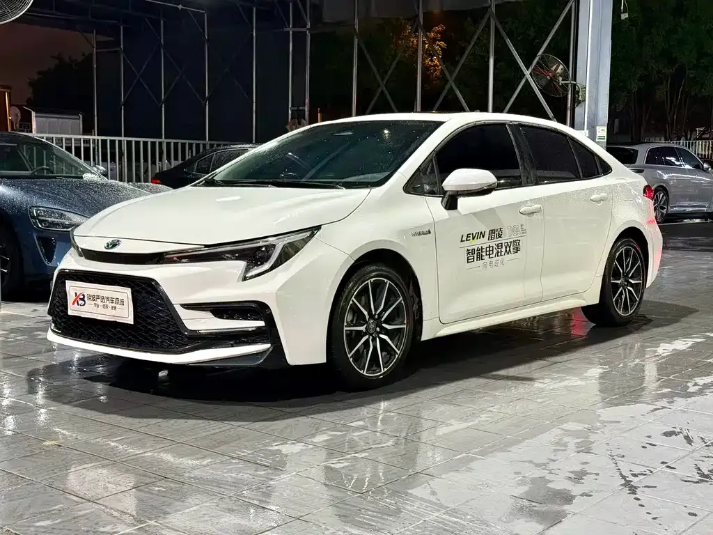 Toyota Levin — фото 1