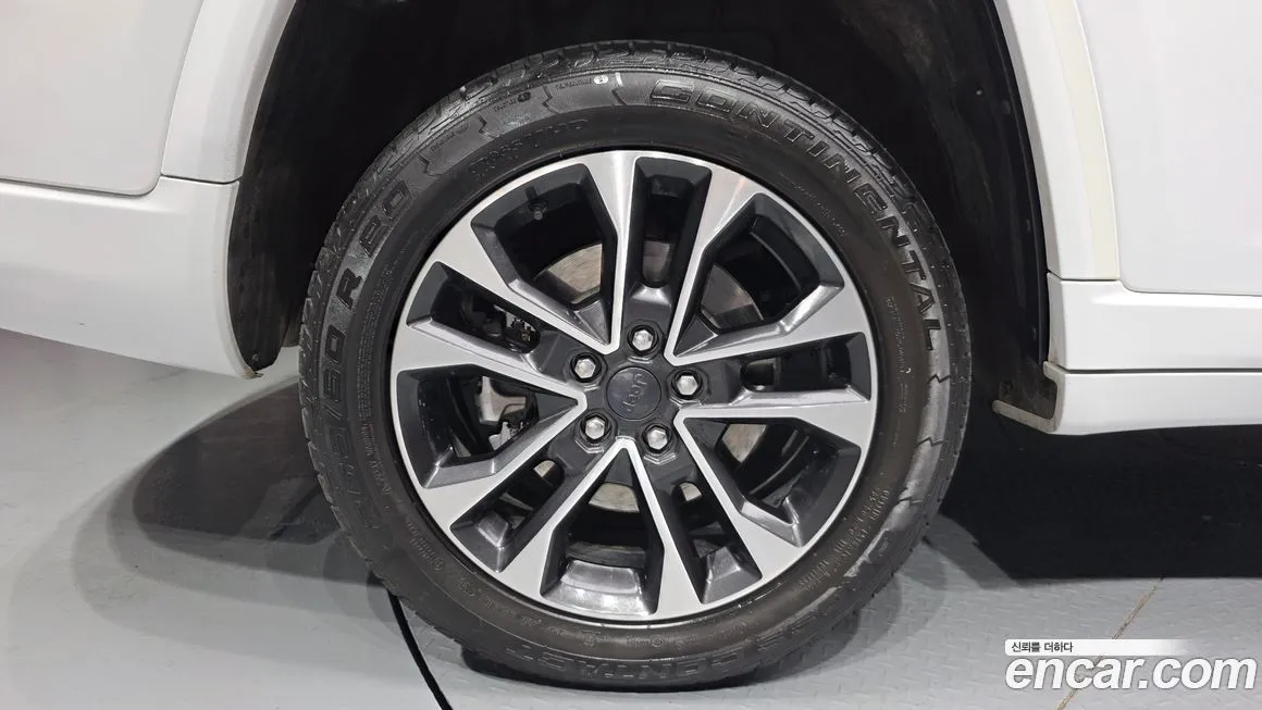 Jeep Cherokee 2022 из KR, фото 4
