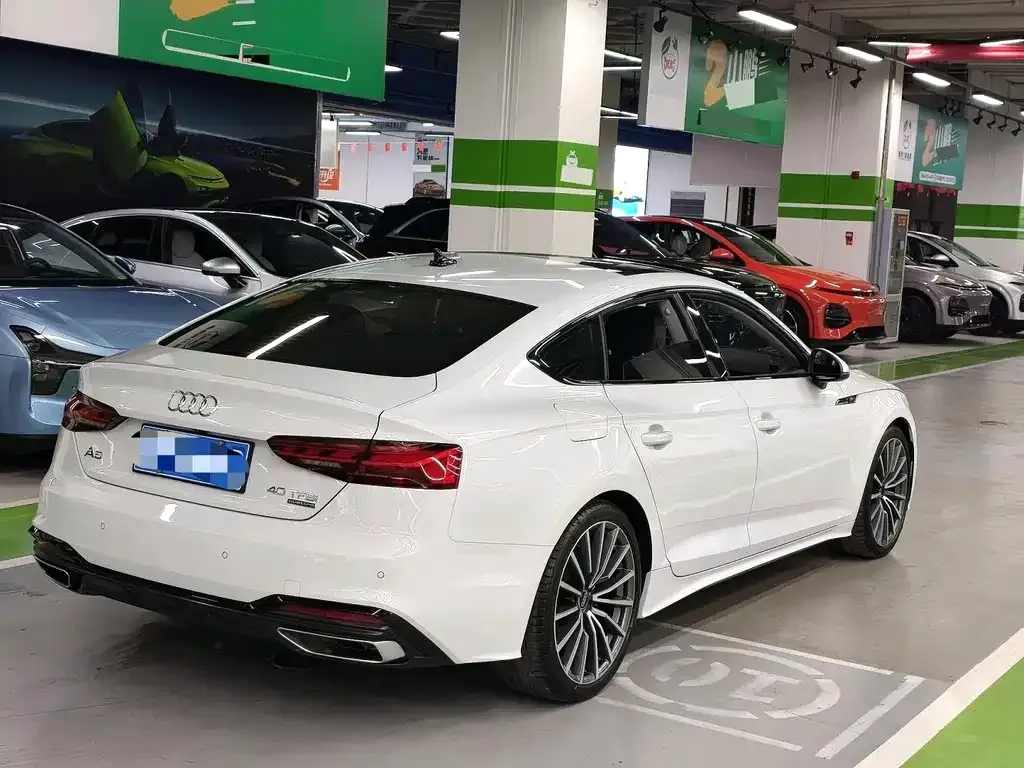 Audi A5 (Import) 2023 из CN, фото 3
