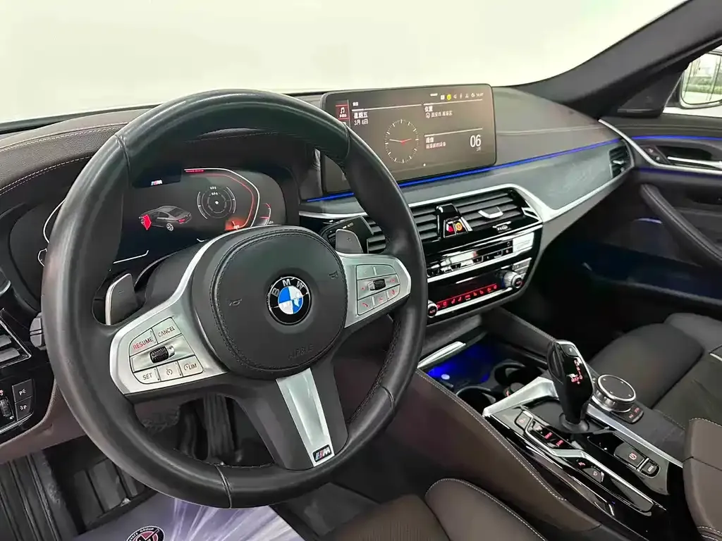 BMW 5 Series 2023 из CN, фото 7