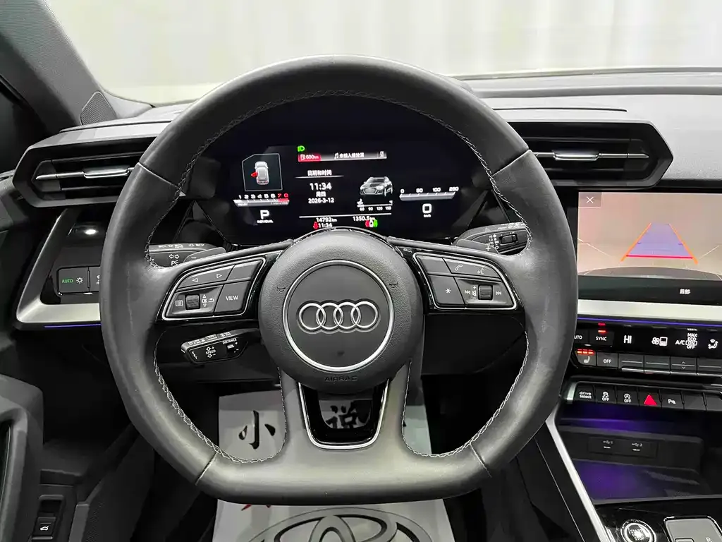 Audi A3 2023 из CN, фото 8