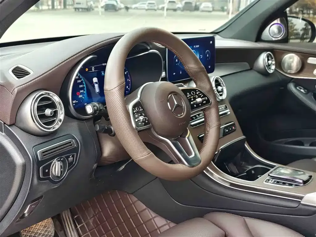 Mercedes-Benz GLC 2023 из CN, фото 7