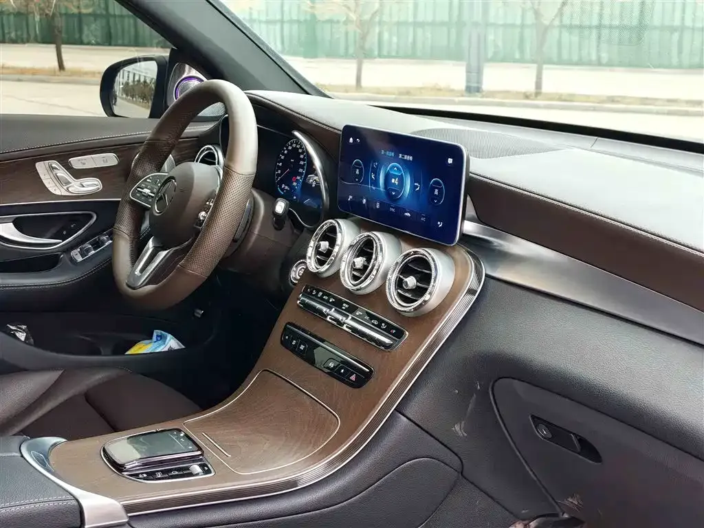 Mercedes-Benz GLC 2023 из CN, фото 6