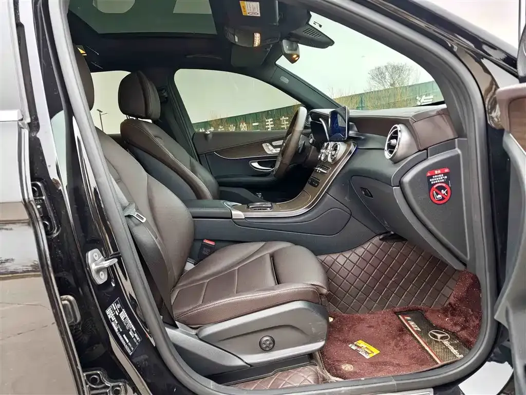 Mercedes-Benz GLC 2023 из CN, фото 4
