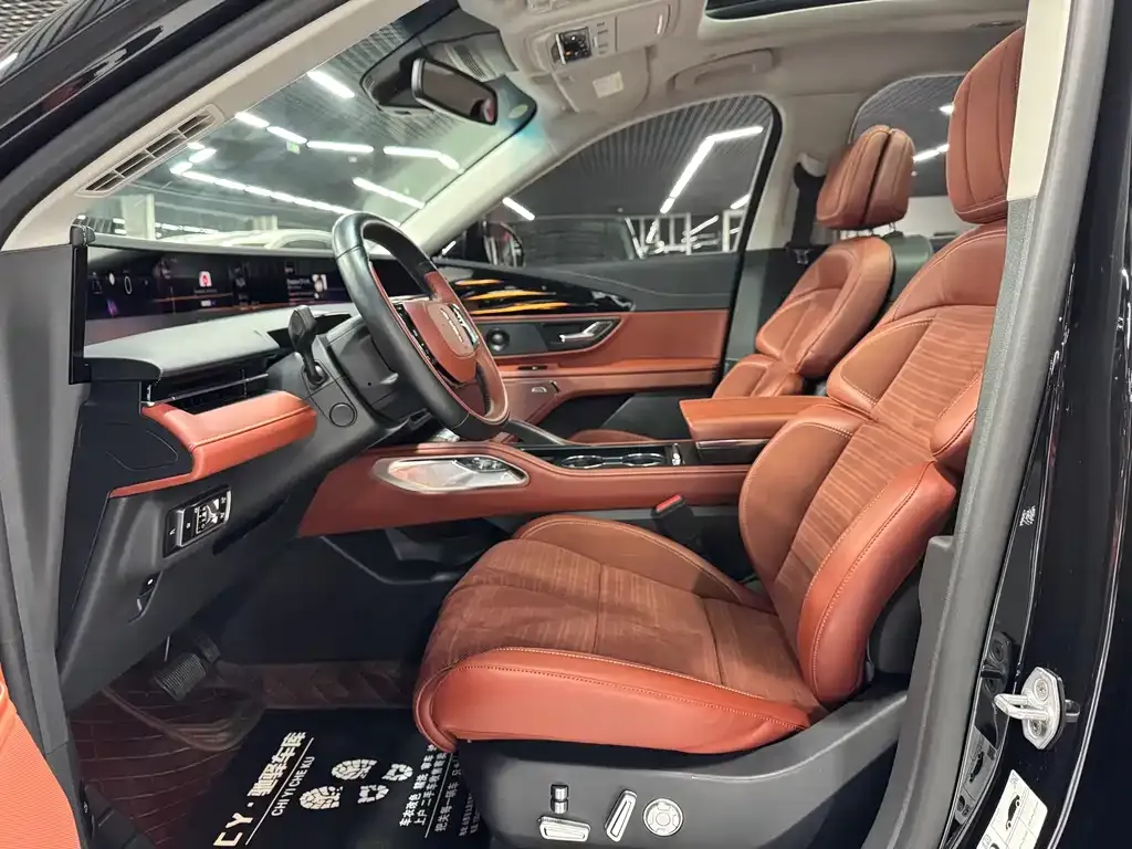 Lincoln Nautilus 2025 из CN, фото 6