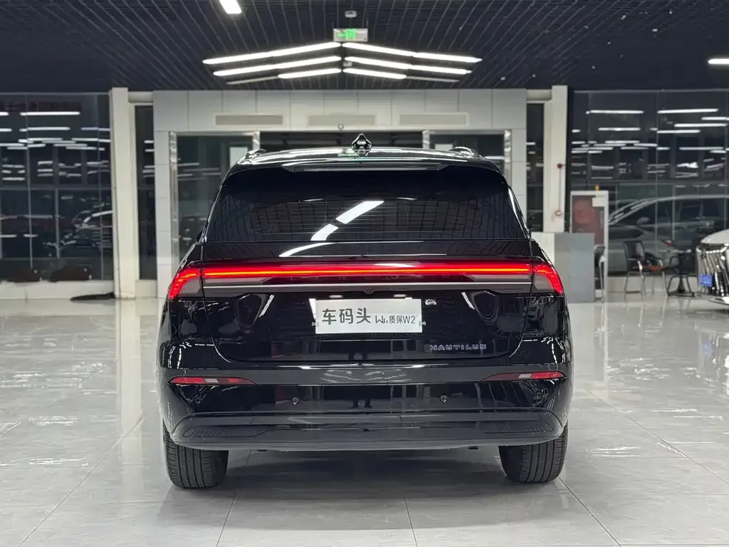 Lincoln Nautilus 2025 из CN, фото 2