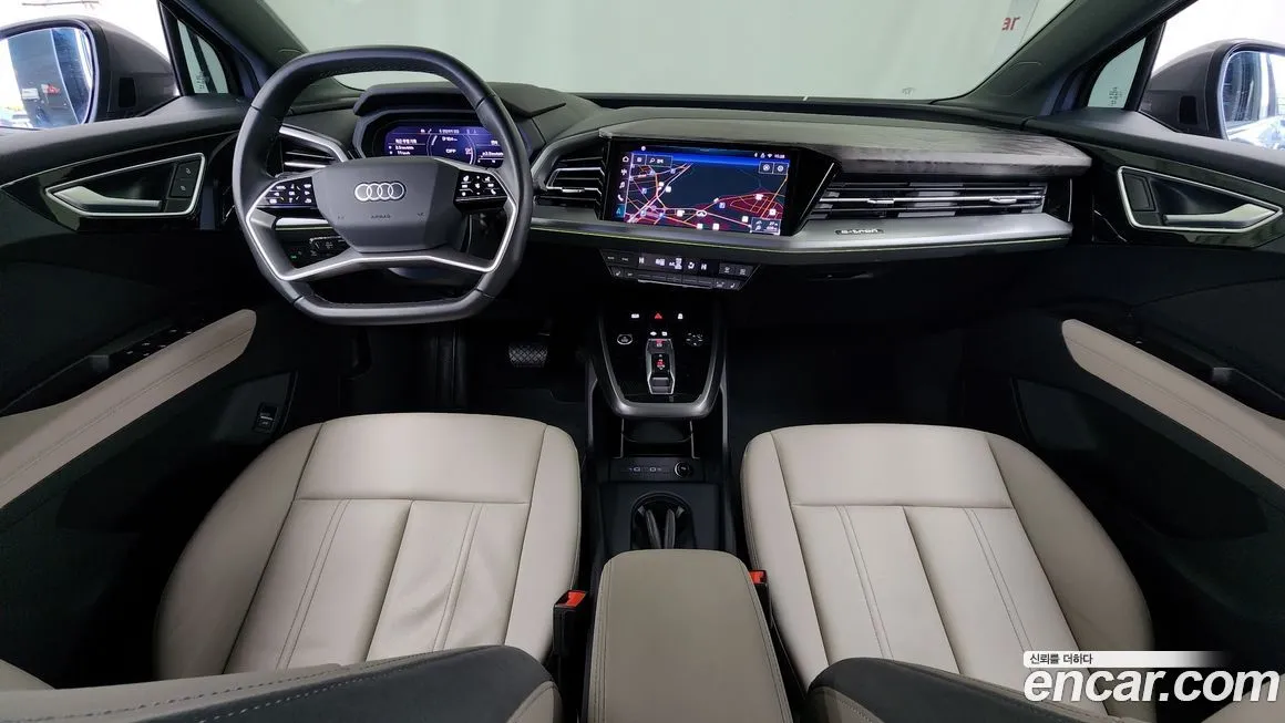 Audi Q4 e-tron 2025 из KR, фото 3