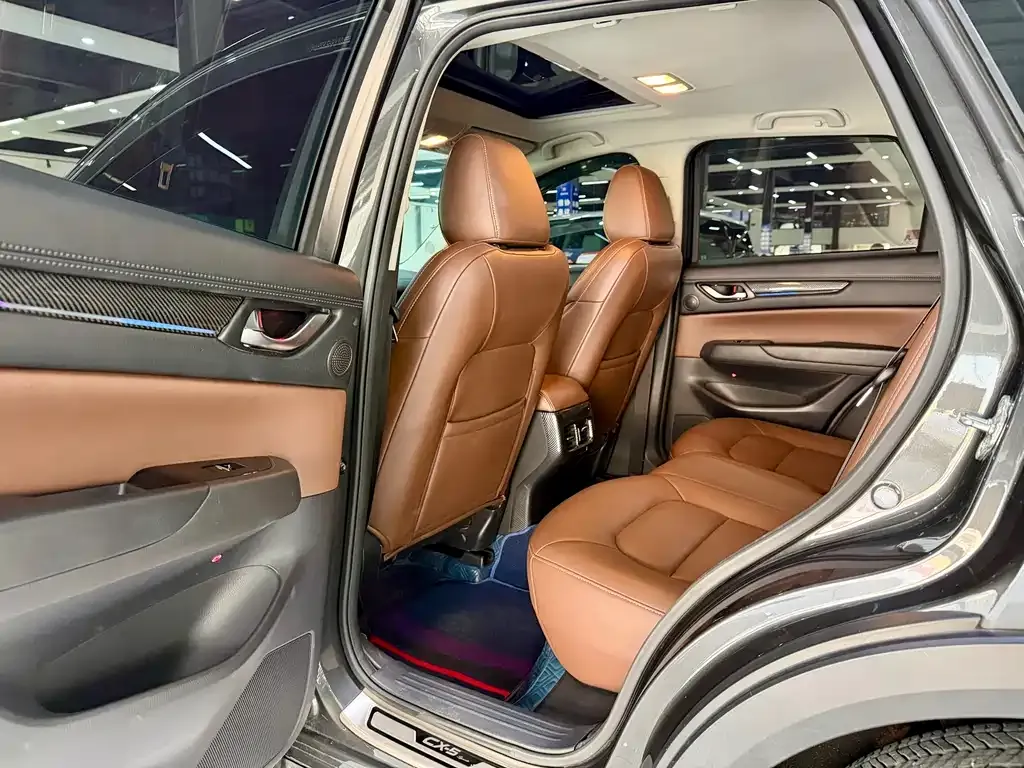 Mazda CX-5 2023 из CN, фото 8