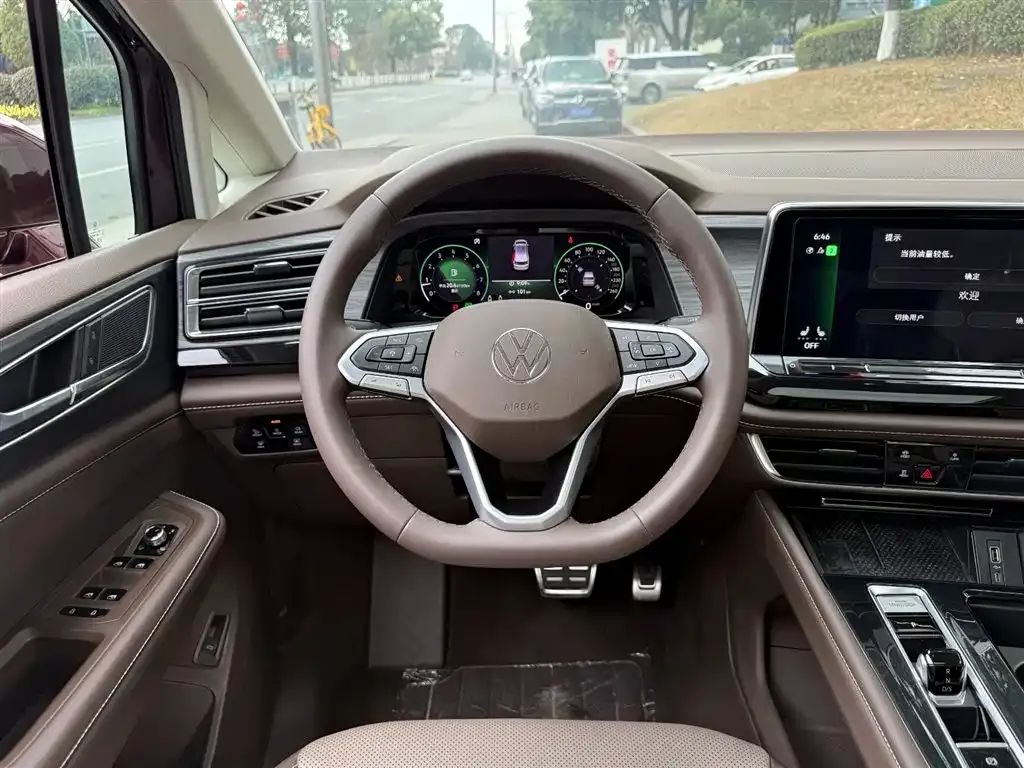 Volkswagen Viloran 2024 из CN, фото 3