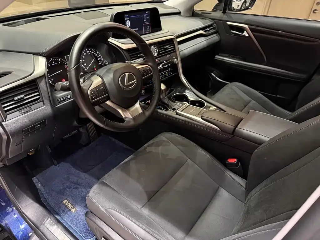 Lexus RX — фото 9