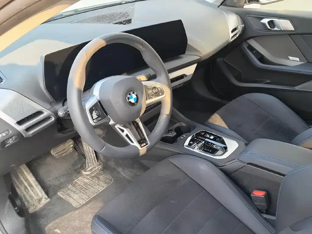 BMW 2 Series 2025 из CN, фото 5