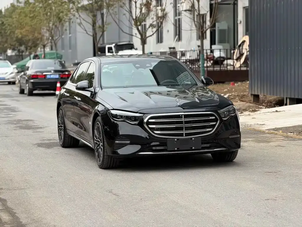 Mercedes-Benz E-Class 2026 из CN, фото 10