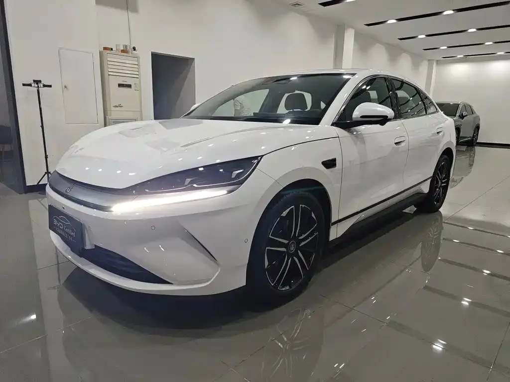 BYD Qin L 2025 из CN, фото 1