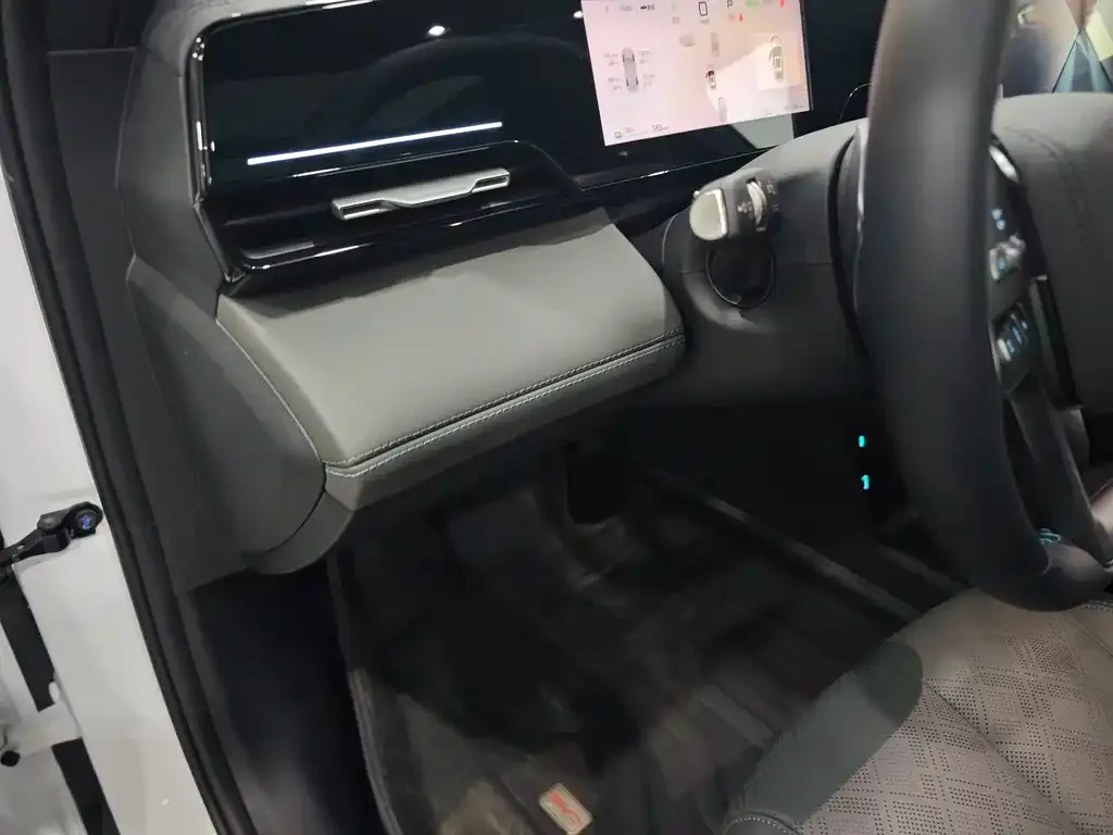 BYD Qin L 2025 из CN, фото 10