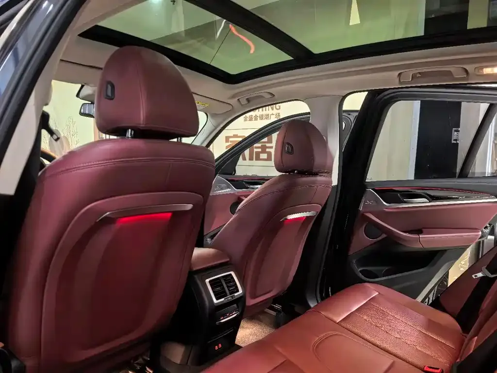 BMW iX3 2023 из CN, фото 7