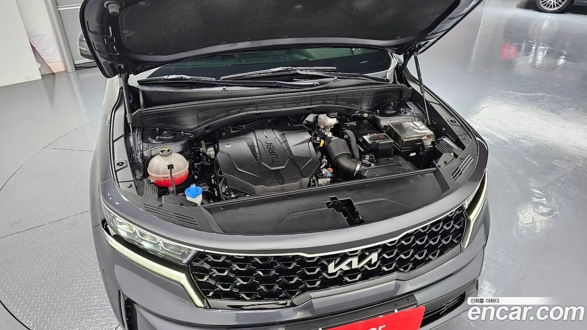 Kia Sorento — фото 10
