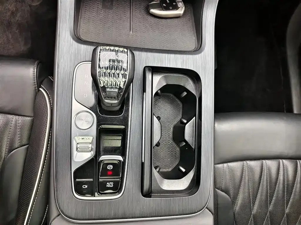 GAC Motor Trumpchi GS8 — фото 9