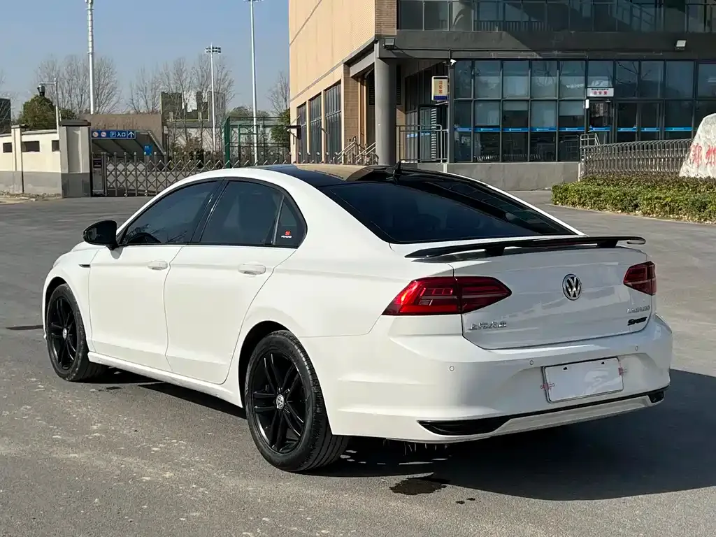 Volkswagen Lamando 2021 из CN, фото 3