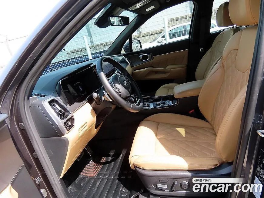 Kia Sorento — фото 6