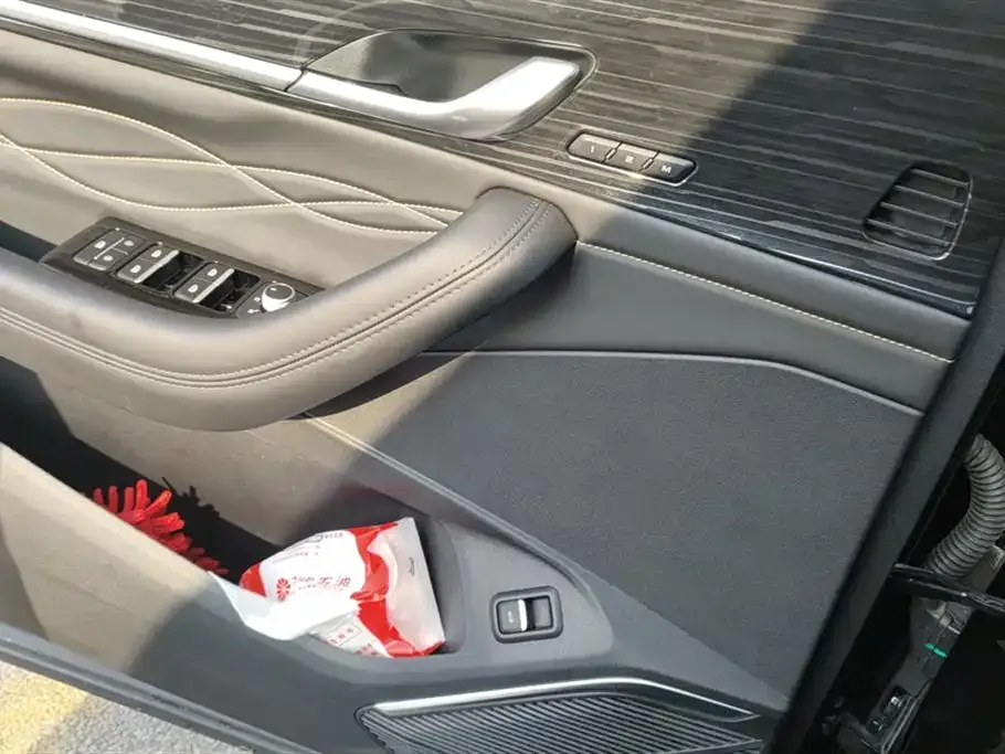 Geely Xingyue L 2025 из CN, фото 4
