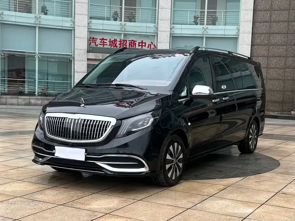 Mercedes-Benz Vito — фото 1