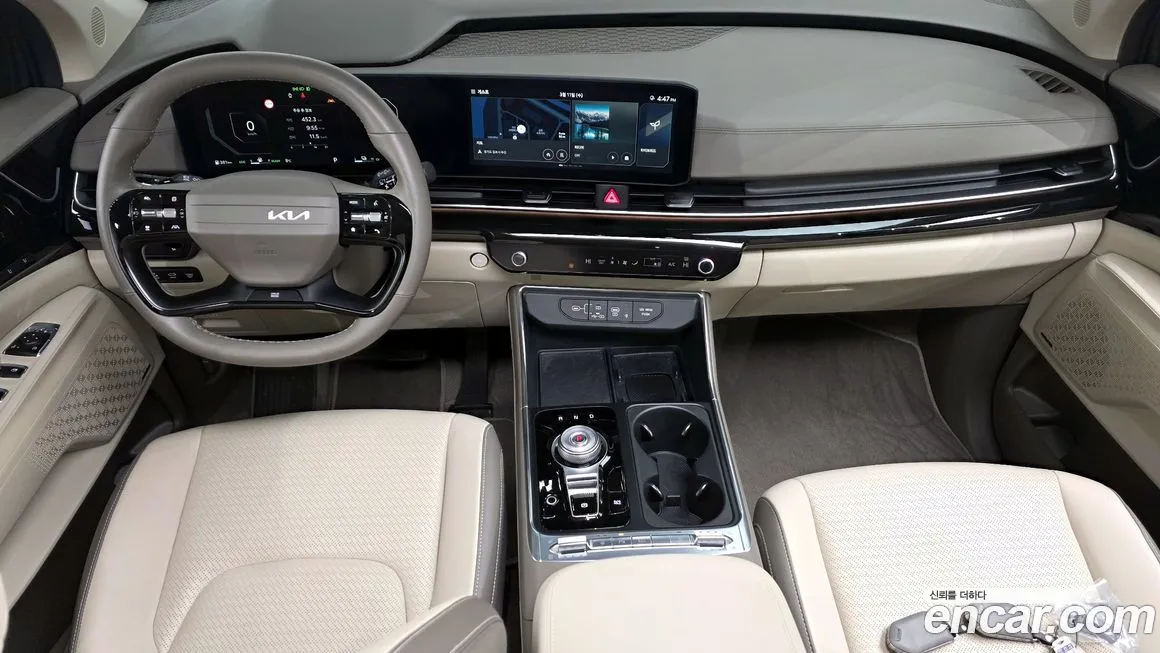 Kia Carnival — фото 9