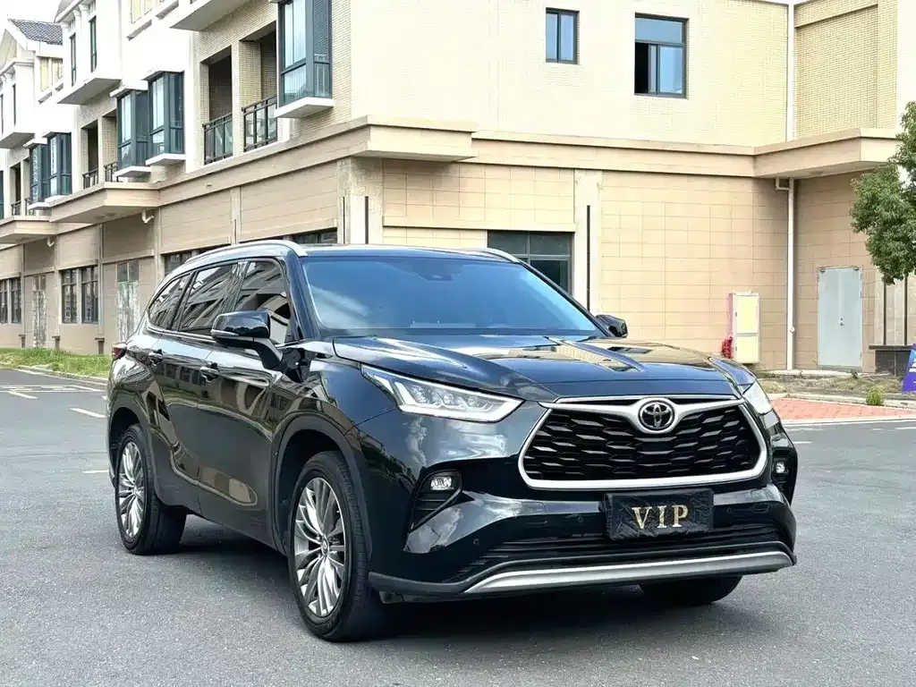 Toyota Highlander — фото 2